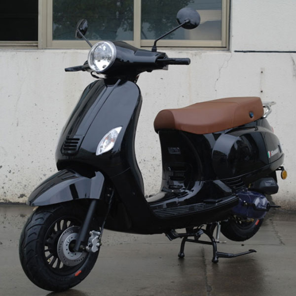 MAX-T Euro 4T Water cooled scooter