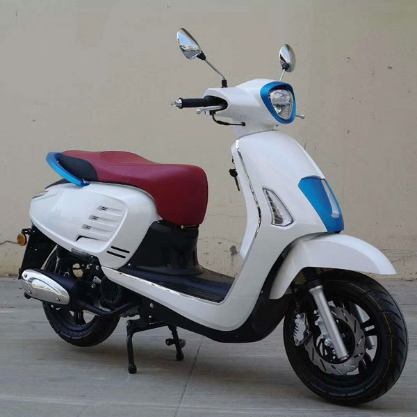 High quality 125cc EEC moped scooter